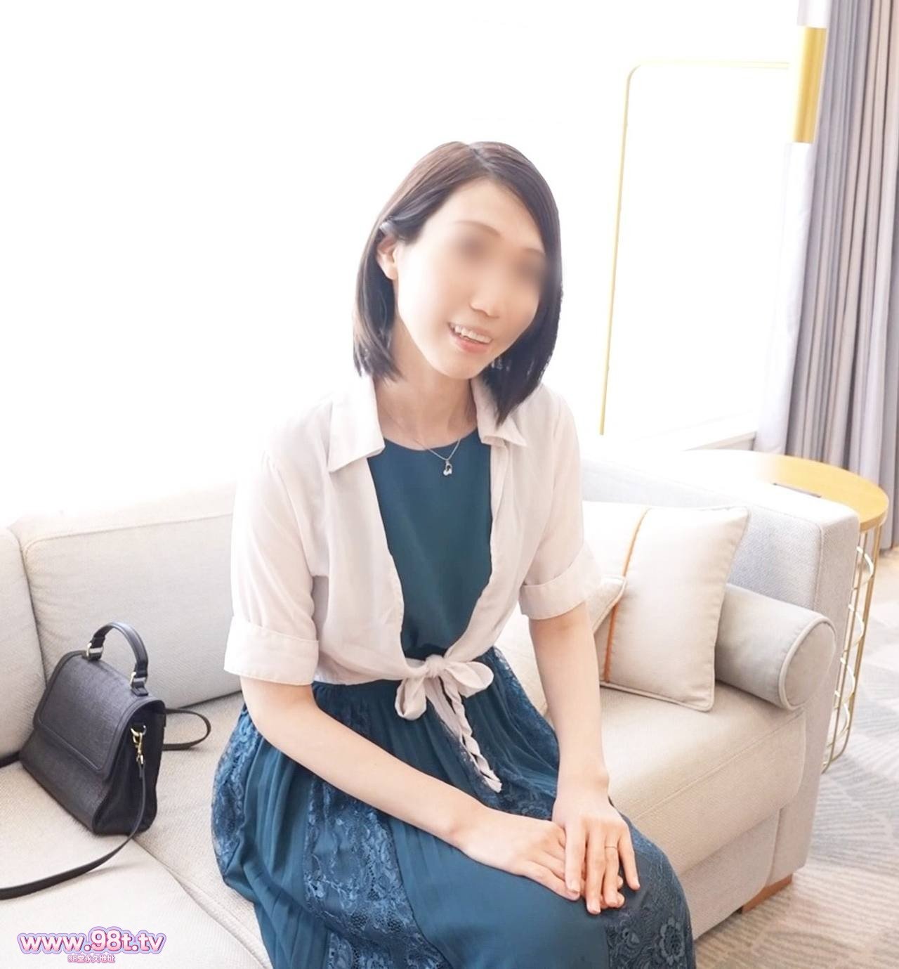 FC2PPV-4549320-結婚5年目家庭一筋だった真面目な人妻 「お願い!激しくしてぇ!!」
